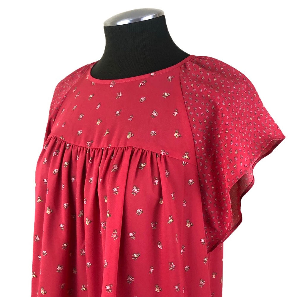 GAP - Rose Flutter Top - Picture 8 of 10
